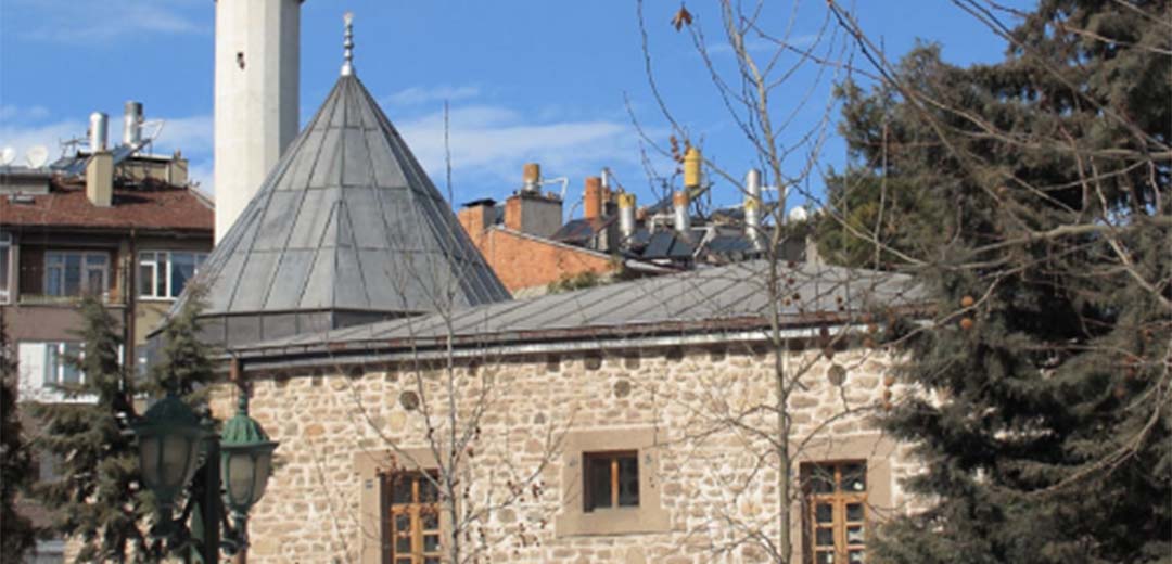 Şems-i Tebrizi Camii ve Türbesi
