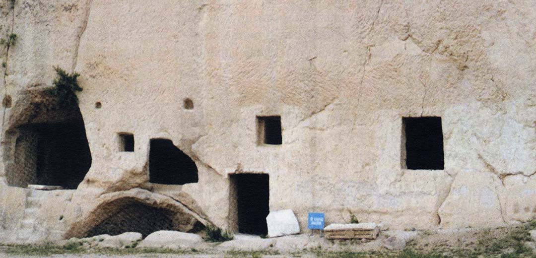 Akmanastır