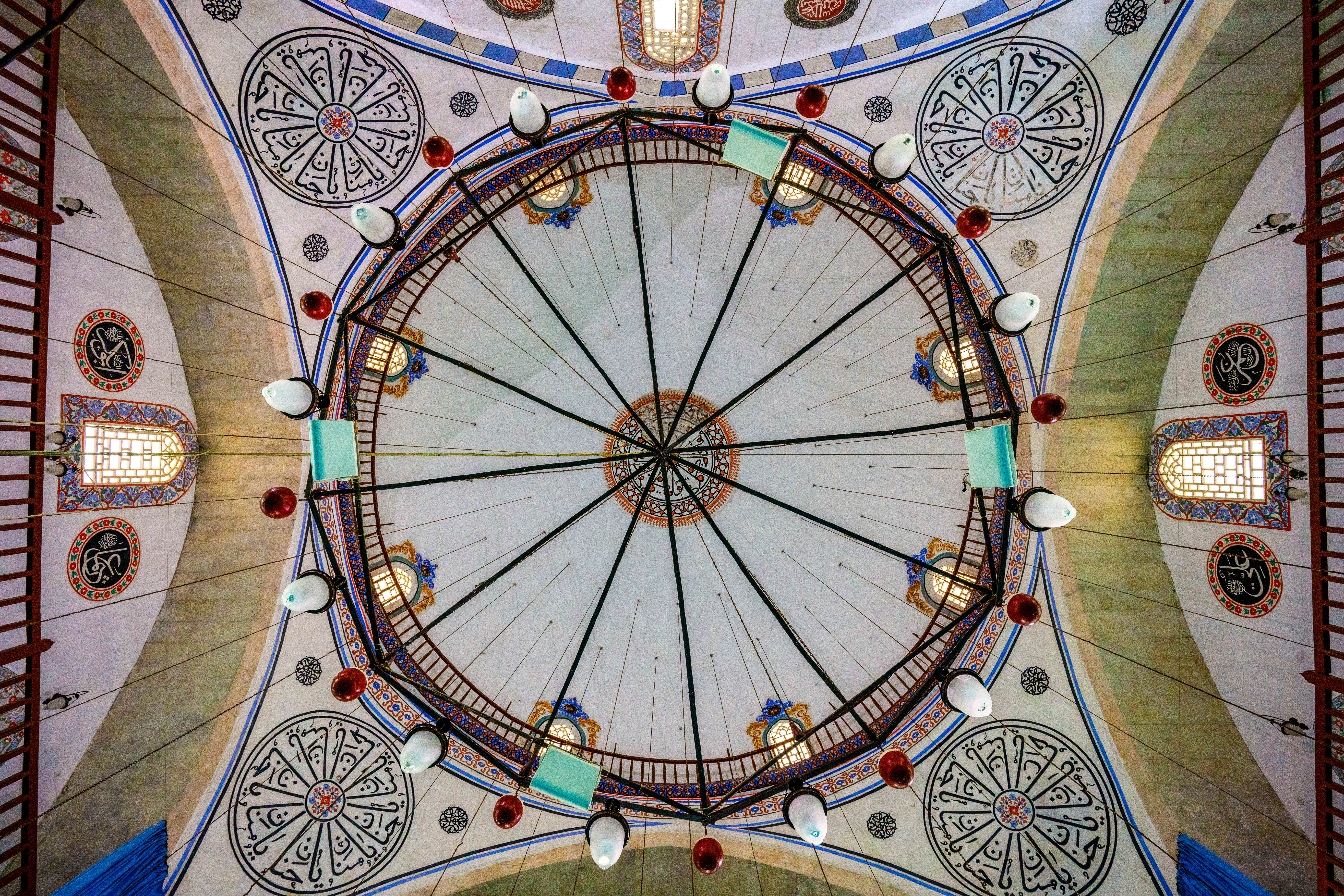 Lala Mustafa Paşa Külliyesi ve Camii
