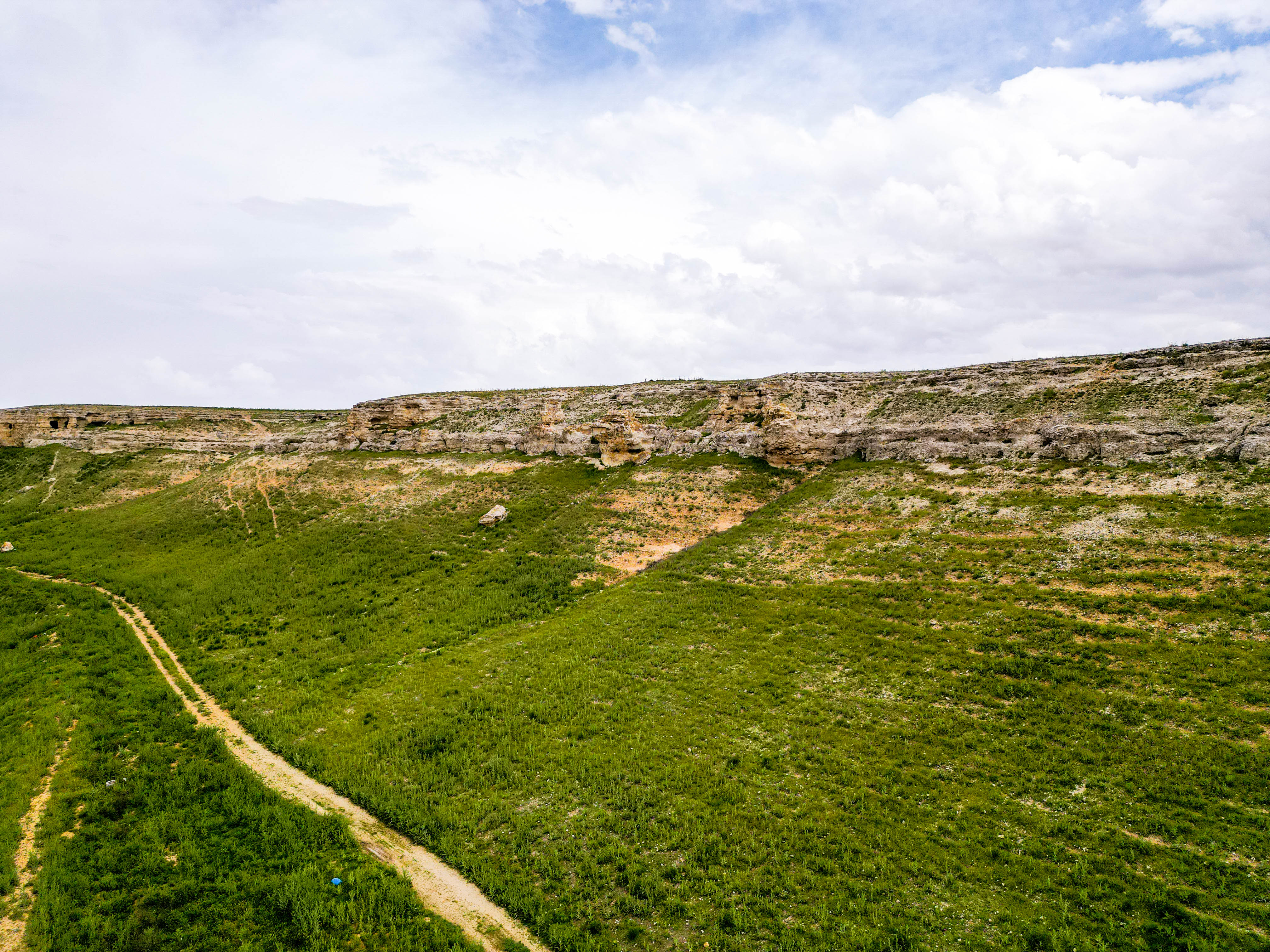 Saçıkara Mağaraları